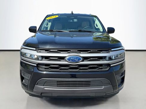 Used 2024 Ford Expedition XLT RWD image 2