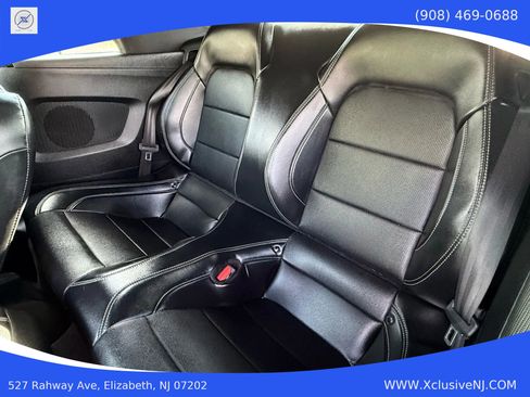 Used 2022 Ford Mustang Premium w/ Equipment Group 201A image 30