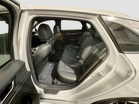 Used 2025 Kia K5 GT FWD image 17