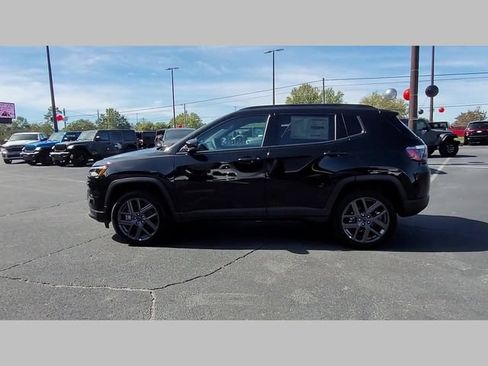 New 2026 Jeep Compass Limited AWD/4WD image 26