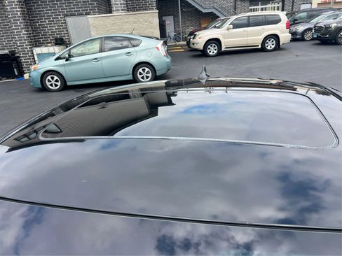 Used 2010 Hyundai Genesis 3.8 RWD image 13