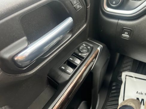 Used 2021 Chevrolet Silverado 1500 LT w/ Bed Protection Package image 12