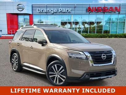 Used 2023 Nissan Pathfinder Platinum w/ Lighting Package (N93)