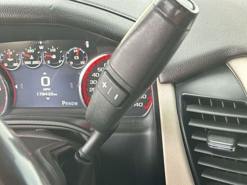 Used 2016 GMC Yukon Denali w/ Open Road Package image 15