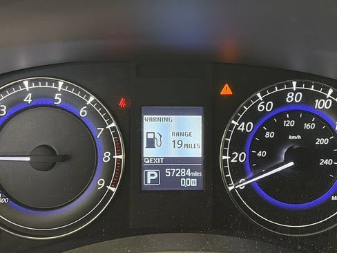 Used 2017 INFINITI QX50 AWD w/ Premium Package image 15