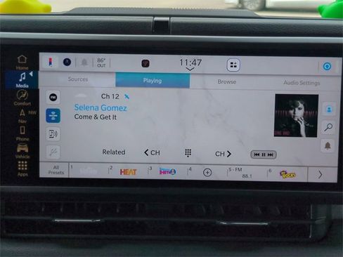 New 2025 Jeep Gladiator Sport image 18