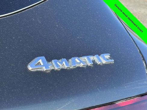 Used 2021 Mercedes-Benz GLC 300 4MATIC image 38