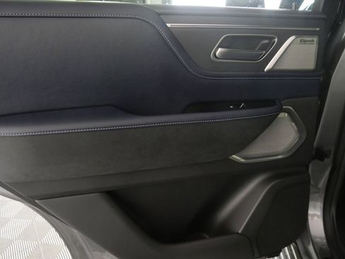 New 2026 INFINITI QX80 4WD image 19