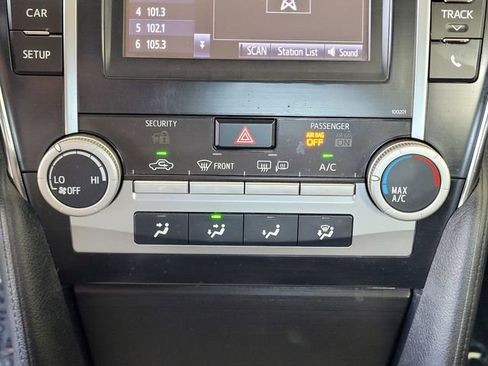 Used 2014 Toyota Camry SE w/ Fleet Convenience Package FWD image 21