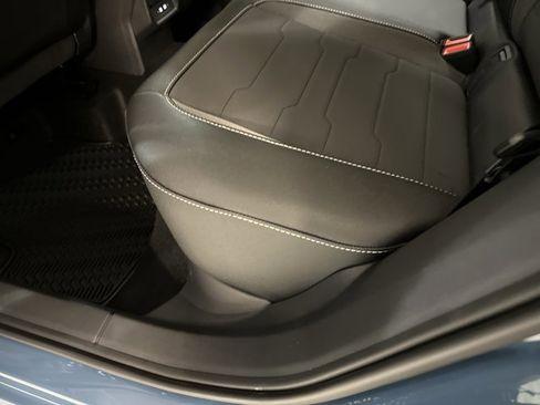 New 2026 Volkswagen Taos SE image 22