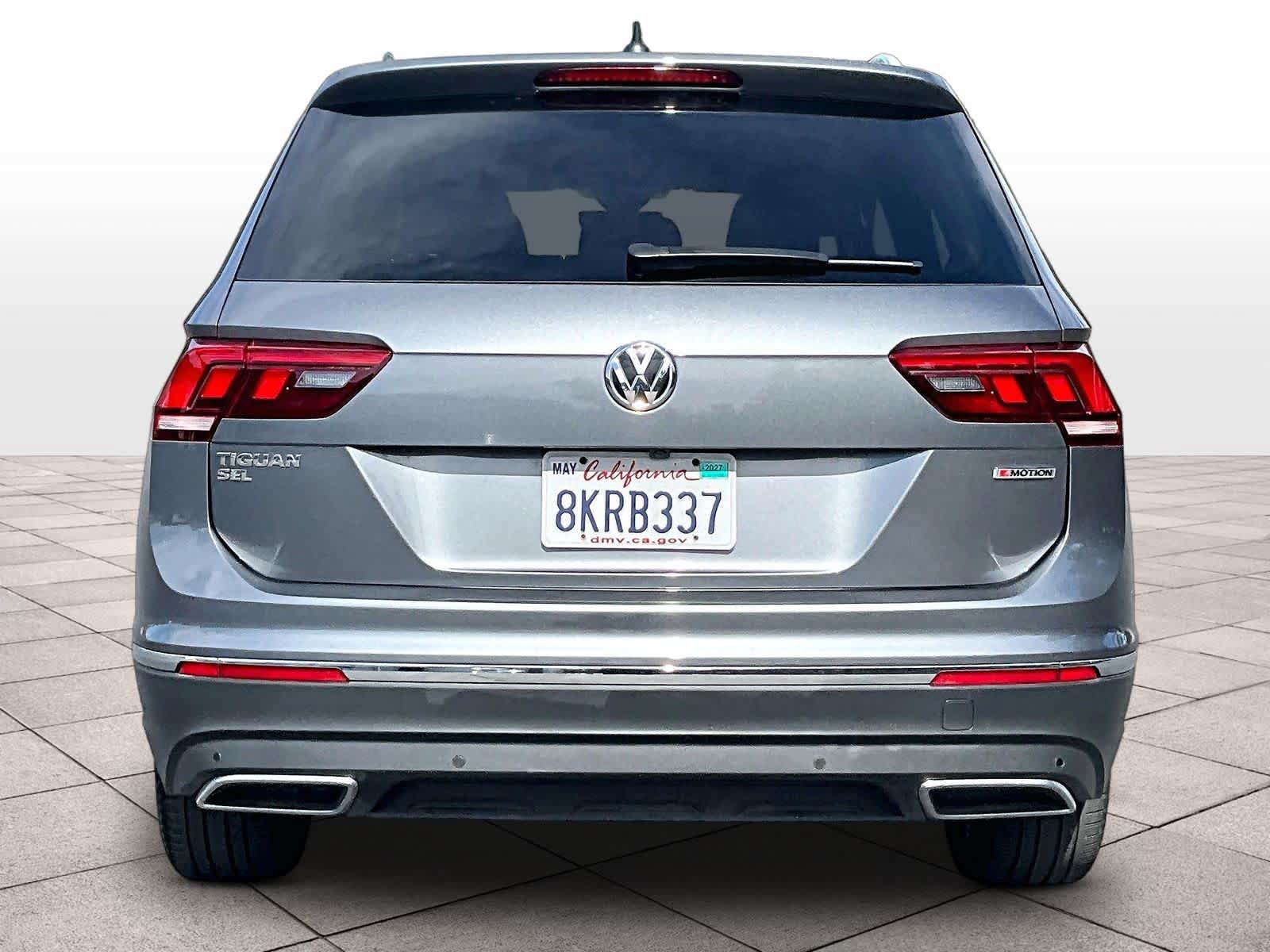 Used 2019 Volkswagen Tiguan SEL Premium w/ 3rd Row Seat Package AWD/4WD image 7