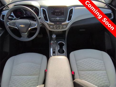 Used 2020 Chevrolet Equinox LT w/ LPO, Floor Liner Package image 15