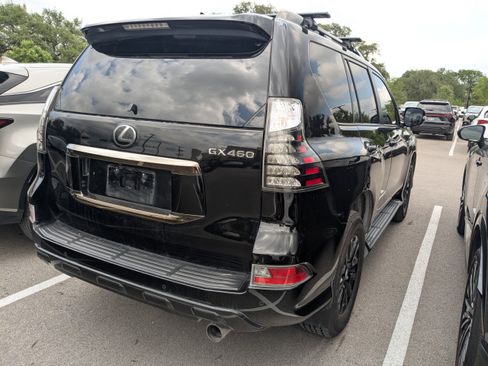 Certified 2023 Lexus GX 460 w/ Black Line Special Edition image 8