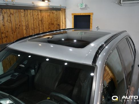 Used 2018 BMW X5 xDrive50i AWD/4WD image 11