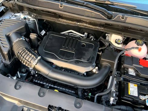 New 2026 Chevrolet Blazer LT w/ Midnight/Sport Edition image 17