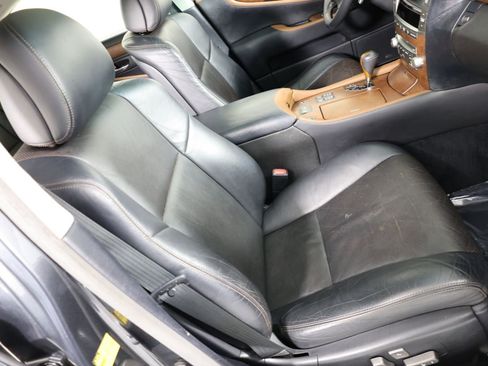 Used 2010 Lexus LS 460 RWD image 41