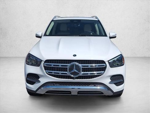 Used 2025 Mercedes-Benz GLE 350 4MATIC image 2