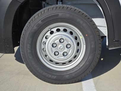 New 2025 RAM ProMaster 2500 w/ Convenience Group