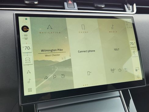 Certified 2024 Land Rover Range Rover Evoque S image 18