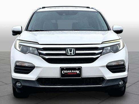 Used 2016 Honda Pilot Touring image 4