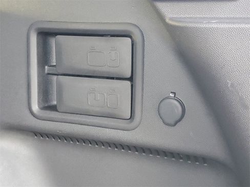 Used 2020 GMC Terrain SLT w/ Preferred Package image 34