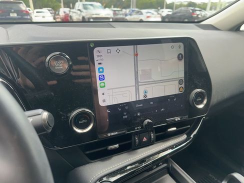 Used 2023 Lexus NX 350 AWD image 3