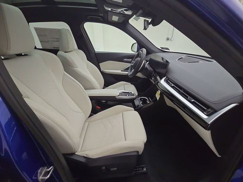 New 2026 BMW X1 xDrive28i w/ M Sport Package AWD/4WD image 29