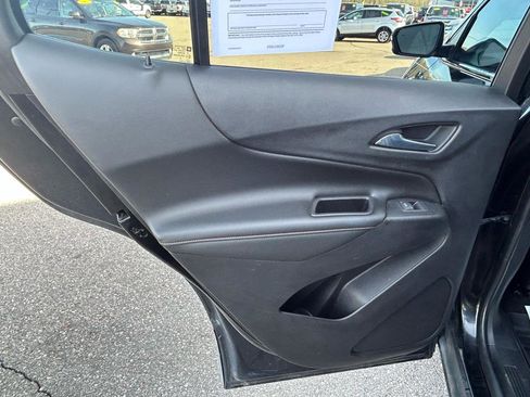 Used 2019 Chevrolet Equinox Premier image 13