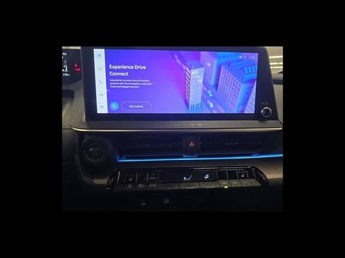 Used 2024 Toyota Prius XLE AWD/4WD image 22