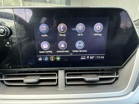 Used 2024 Chevrolet Trax RS w/ Driver Confidence Package FWD image 28