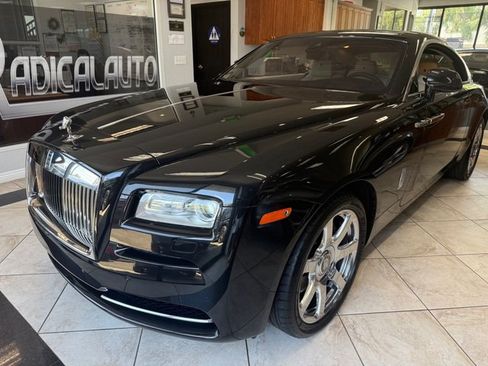 Used 2015 Rolls-Royce Wraith RWD image 2