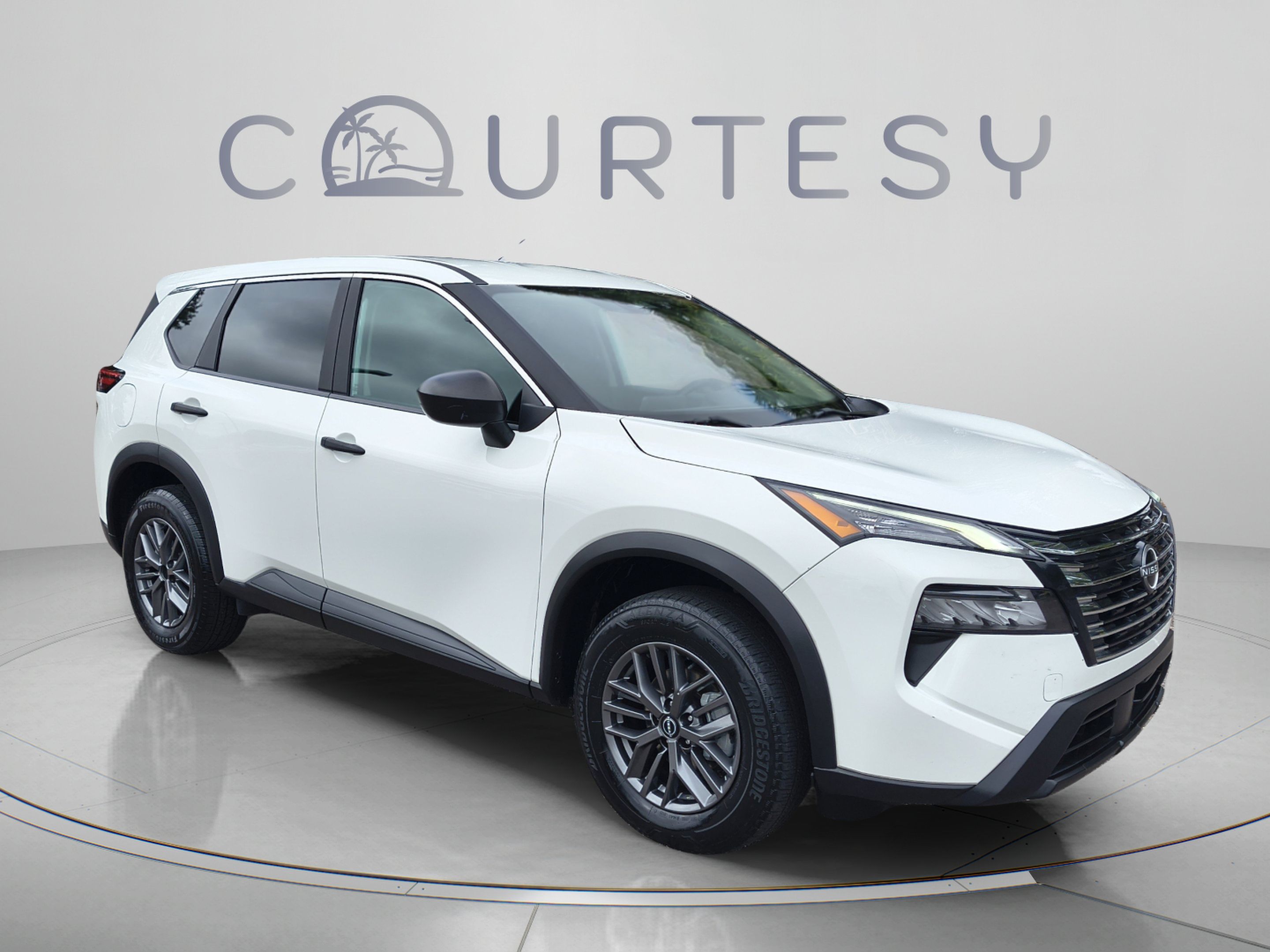 Certified 2024 Nissan Rogue S FWD image 9