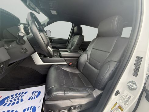 Used 2023 Toyota Tundra Platinum w/ Advanced Package image 4