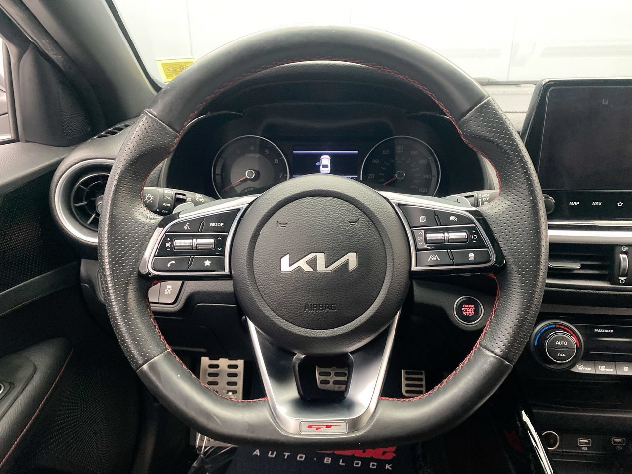 Used 2023 Kia Forte GT FWD image 16