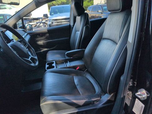 Used 2023 Honda Odyssey Elite image 15