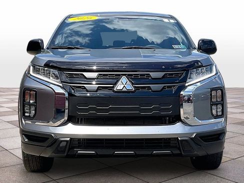 Used 2026 Mitsubishi Outlander Sport AWD image 3