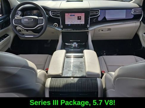 Used 2022 Jeep Wagoneer Series III w/ Convenience Group I RWD image 14