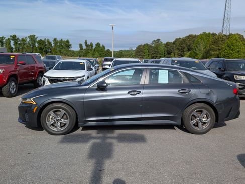 Used 2022 Kia K5 LXS image 6