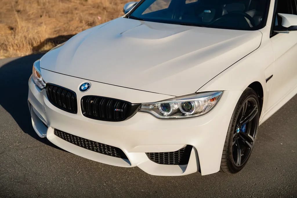 Used 2016 BMW M3 RWD image 32