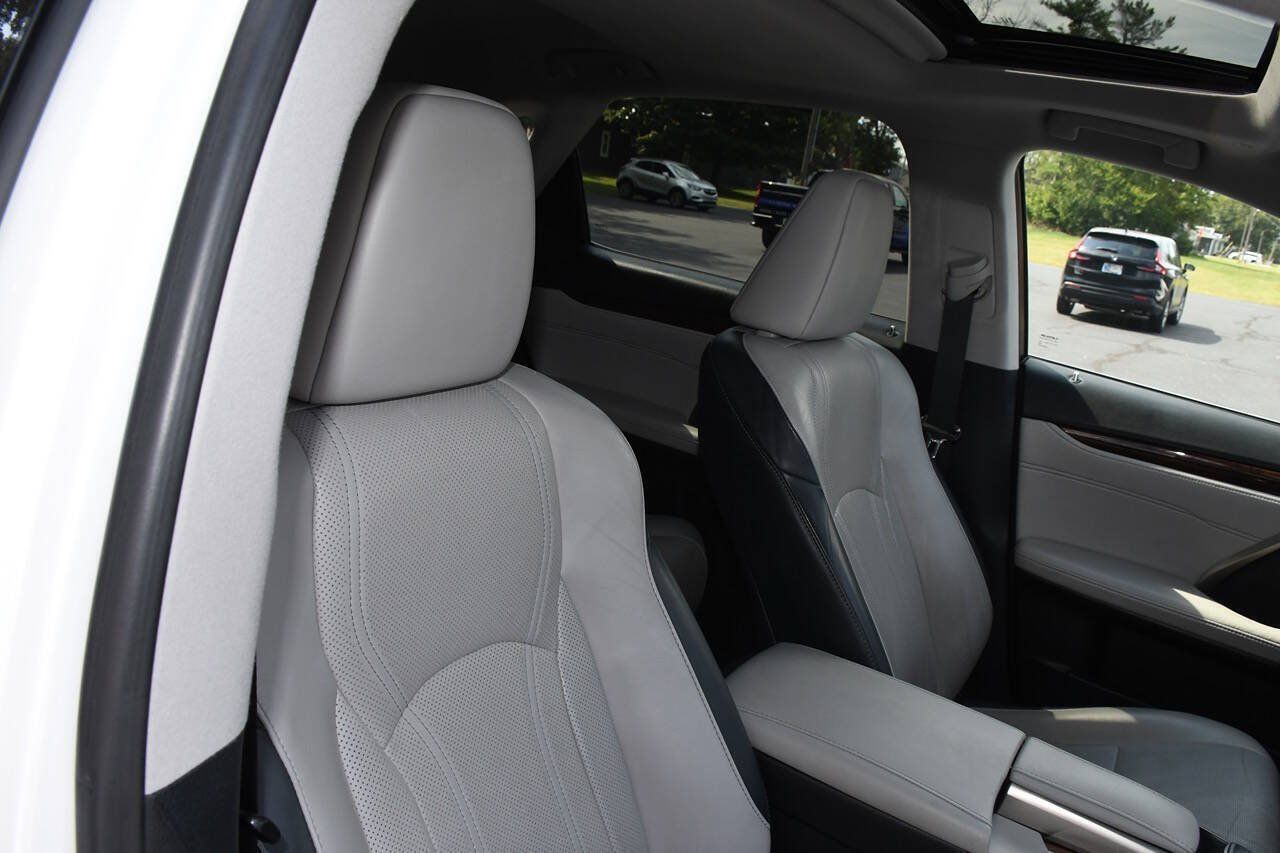 Used 2017 Lexus RX 350 AWD image 26