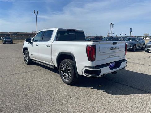 Used 2023 GMC Sierra 1500 Denali Ultimate AWD/4WD image 4