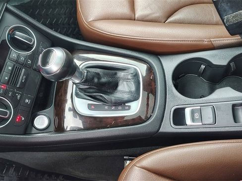 Used 2016 Audi Q3 2.0T Prestige w/ Prestige Package image 24