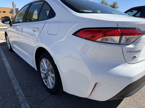 Used 2023 Toyota Corolla LE image 10