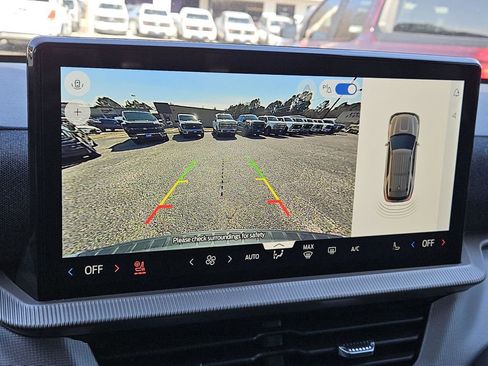 New 2026 Ford Explorer Active w/ Active Comfort Package RWD image 16