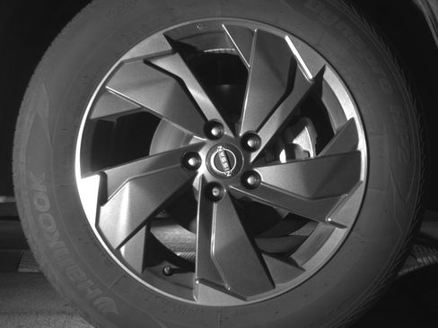 Used 2025 Nissan Rogue SV AWD/4WD image 13