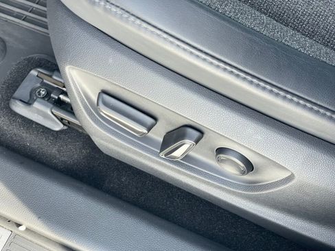 Used 2023 Toyota Crown XLE image 11