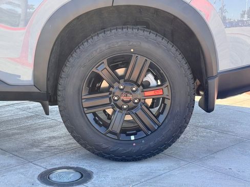 New 2026 Nissan Rogue SV AWD/4WD image 8