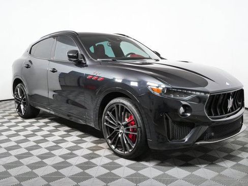 Certified 2022 Maserati Levante Trofeo AWD/4WD image 34