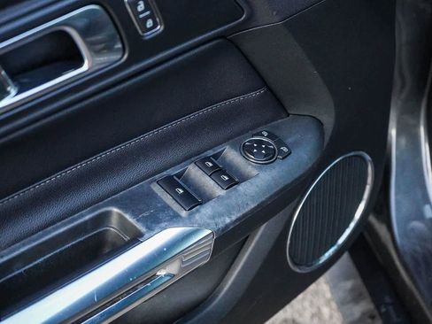 Used 2020 Ford Mustang Premium image 18