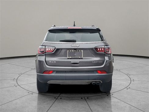 Certified 2022 Jeep Compass Limited image 11